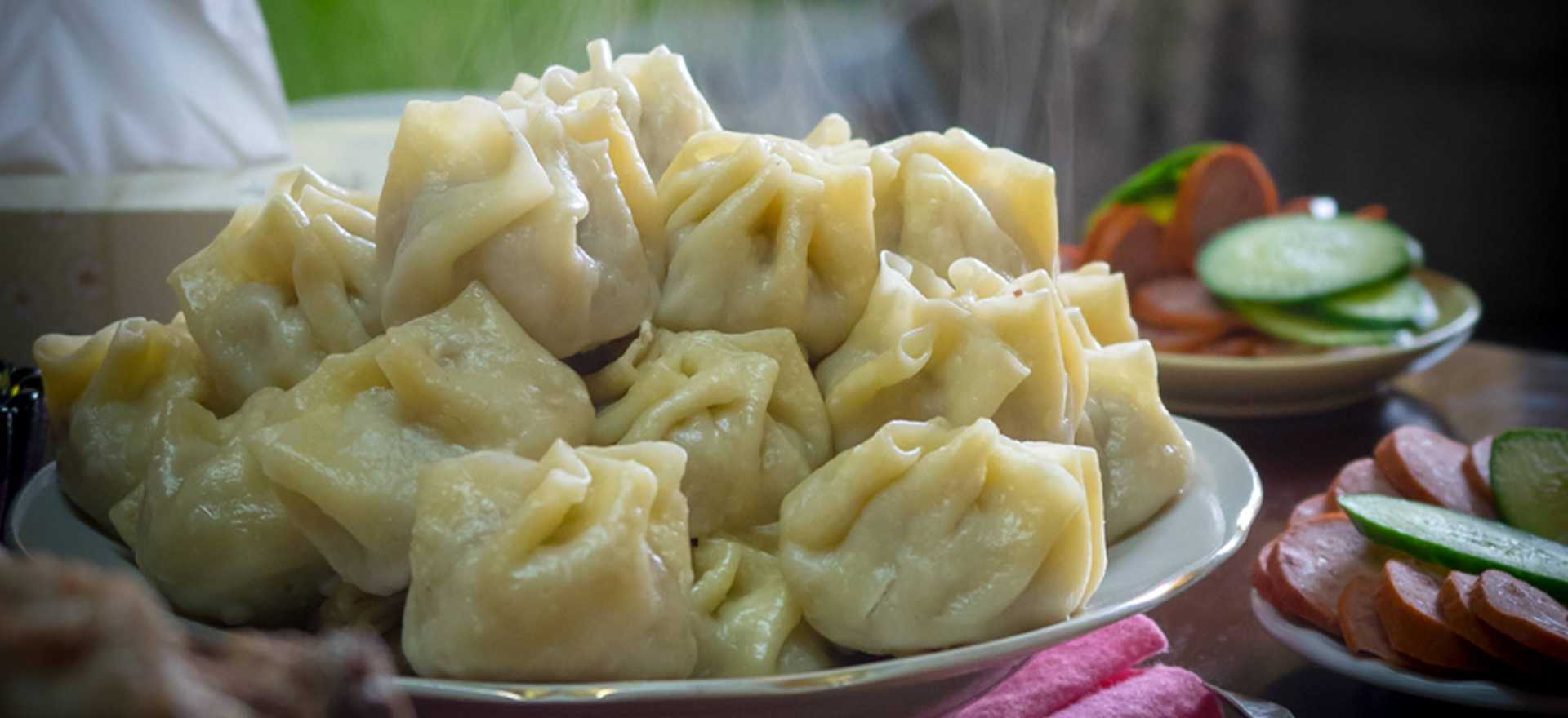 mongolian food buuz